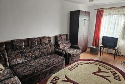 Apartament cu 2 camere decomandat în Central - 1