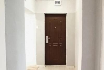 Apartament cu 2 camere de vanzare - Zona Micro 14 - 3