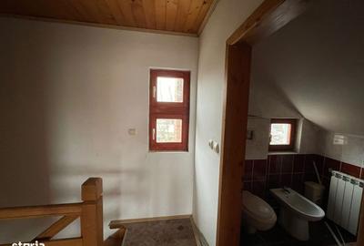 Casă cu 4 camere cu Teren 427 Mp în Central - 1