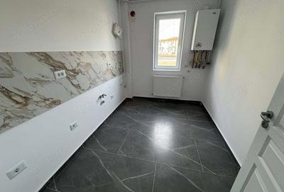 Etaj 1. Decomandat. Bucatarie inchisa