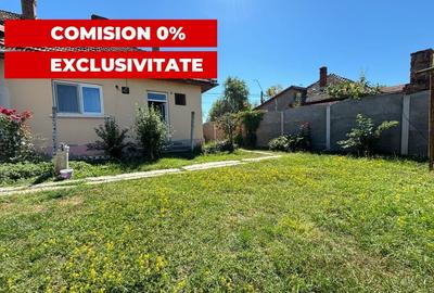 Casa 2 camere, 43 mp, curte 300 mp, pozitie centrala, in Moravita - COMISION 0% - 2