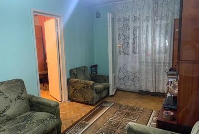 Apartament cu 2 camere, etaj 1/4, zona Alexandru cel Bun - 2