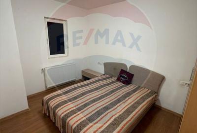 Apartament cu 2 camere, mobilat în Funcționarilor