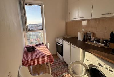 Garsonieră decomandată în Titan - 8