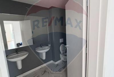 Apartament cu 3 camere decomandat în Central - 11