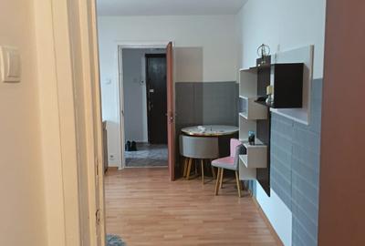 Apartament semidecomandat, mobilat în Gorjului