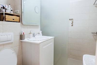 Apartament cu 2 camere decomandat în Titan - 10