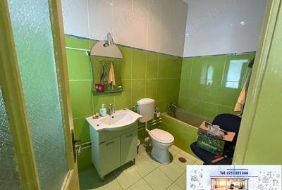 Casă cu 4 camere cu Teren 232 Mp în Central