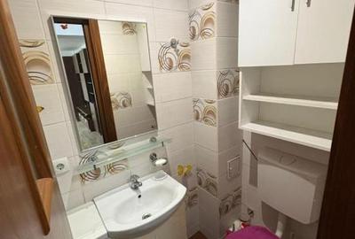 Apartament cu 3 camere în 1 Mai - 7