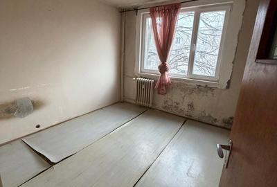 1 Decembrie, Piata Trapezului, 7 min. metrou - 4