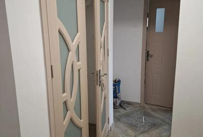 Vand apartament cu 2camere decomandat - 1