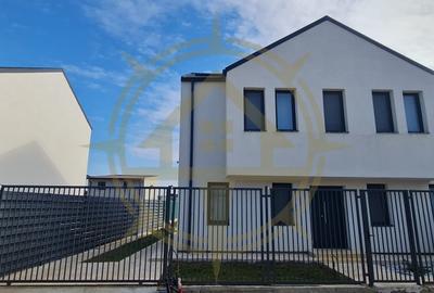 Casă cu 4 camere cu Teren 250 Mp în Central - 3