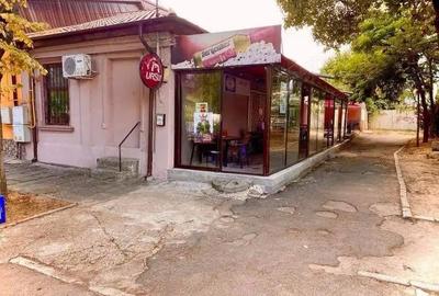 Spațiu comercial, de 200 mp, în Central - 3
