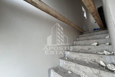 DE VANZARE casa alipita in Covaci cu curte mare - 10