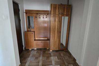 Apartament 3 Camere Decomandat Etaj 1 Gheorghe Lazăr - 390 Euro Apartament 3 Camere Decomandat Etaj 1 Gheorghe Lazăr - 390 Euro - 3