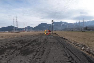 Teren de 4800 mp, în Centură - 5