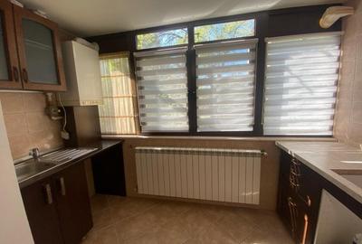 Inchiriere apartament 3 camere 75mp 3 balcoane nemobilat Cotroceni Eroilor - 3
