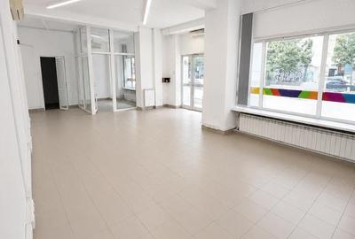 Spațiu comercial, de 99 mp, în Unirii - 6