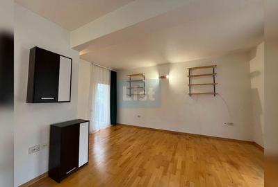 Apartament cu 3 camere semidecomandat în Europa - 6