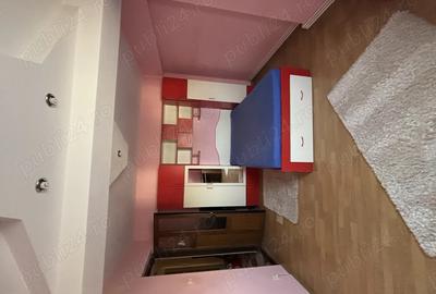 Inchiriez apartament cu 3 camere - 6