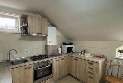 Casă cu 5 camere cu Teren 710 Mp în Central - 11