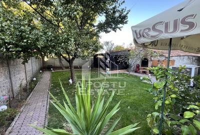 Pensiune in functiune, 12 camere plus un apartament, zona CETATII - 1