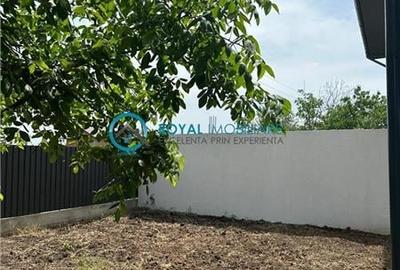 Royal Imobiliare-Vanzare Vila Zona Mitica Apostol - 3