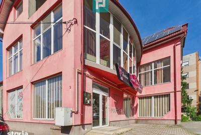 Spațiu comercial, de 297.13 mp, în Central - 7