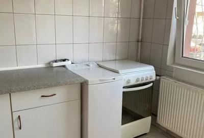 Garsoniera decomandata de inchiriat - Drumul Sarii, 13 Septembrie - 9