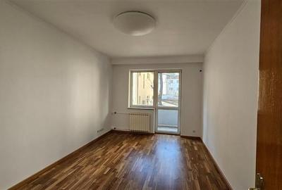 Inchiriere birou langa Herastrau/Arcul de Triumf - parter de la 270 mp - 12