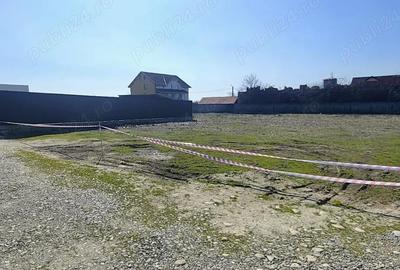 Teren de 500 mp, în Central - 3