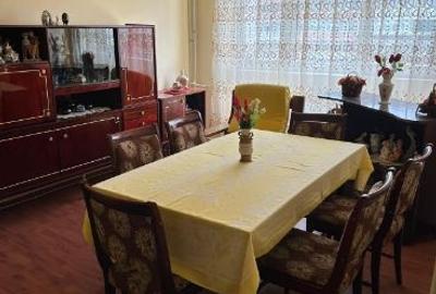 Apartament cu 3 camere decomandat în B-dul București - 8