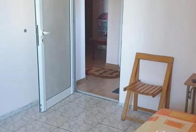 Apartament cu 2 camere decomandat în Tomis Nord - 8