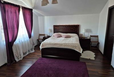 Casă cu 5 camere cu Teren 550 Mp în Central - 12