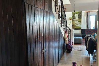 Duplex cu 4 camere cu Teren 187 Mp în Tamași - 8