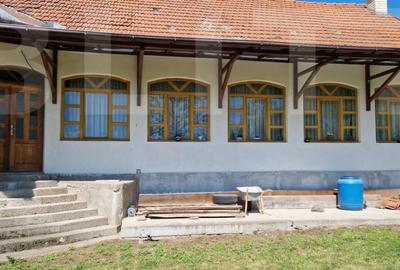 Casa de Familie | 175 mp + Curte 3166 mp | Tatara?ti, B - 1