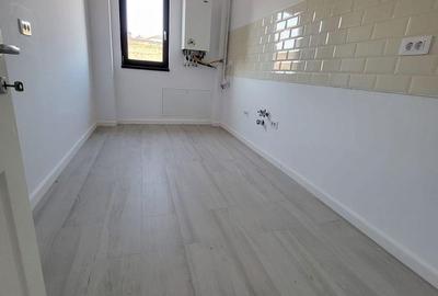 Apartament cu 2 camere decomandat în Rediu - 2