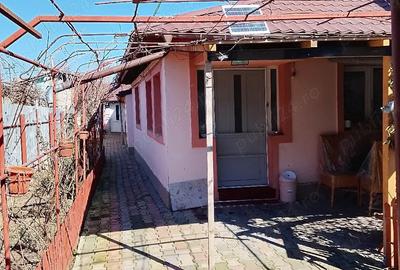 Casă cu 5 camere cu Teren 365 Mp în Poșta - 5