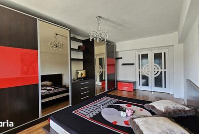 Apartament cu 2 camere decomandat în Unirii - 1