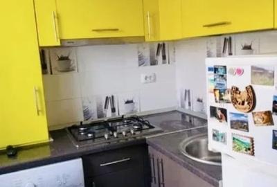 Apartament cu 2 camere - zona Alexandru cel Bun - Lic. Miron Costin - 5