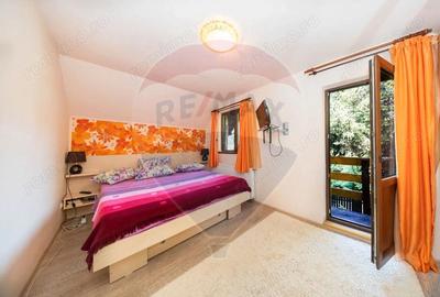 Casă cu Teren 214 Mp în Central - 17