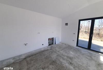 Casă cu 3 camere cu Teren 650 Mp în Central - 6