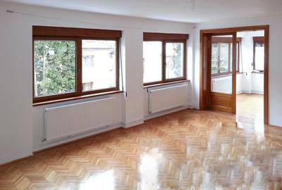 CASA DE VANZARE ULTRA-CENTRAL - locatie deosebita - 1