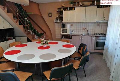 Casă individuală cu 8 camere cu Teren 454 Mp în Snagov - 3