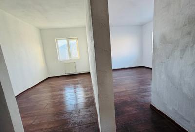 Lipovei, 3 camere, decomandat, et 3 - 7