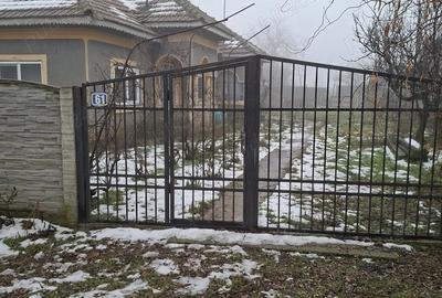 Casă cu 4 camere în Frăsinetu - 2