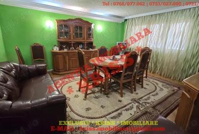 NOU PE PIA?A !!! Apartament 4 Camere ULTRACENTRAL Confort 1 Decomandat Etaj 2 Liber 98 Mp. - 4
