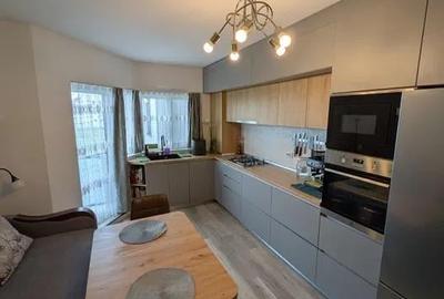 Alzza Real Estate - Apartament 2 camere + birou, finisat, 57 mp, cu parcare, Bun