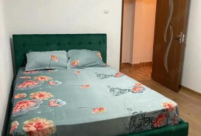 Apartament cu 3 camere decomandat în Micro 6 - 2