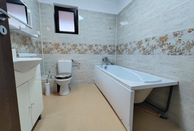 Duplex partial mobilat  -  3 camere  -  200 mp teren - 10